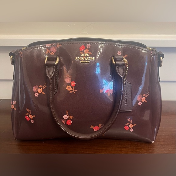 Sold - Picture 3 of 11